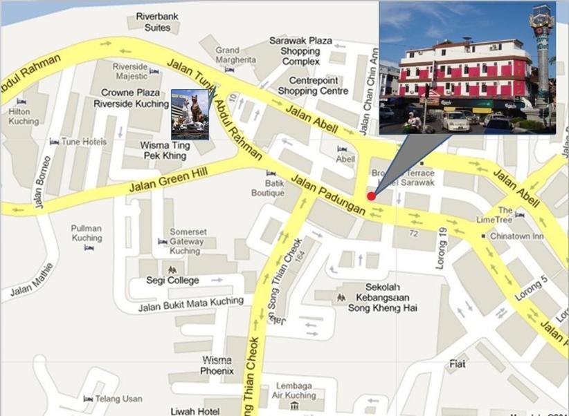 Kapit Hotel Кучинг Екстериор снимка